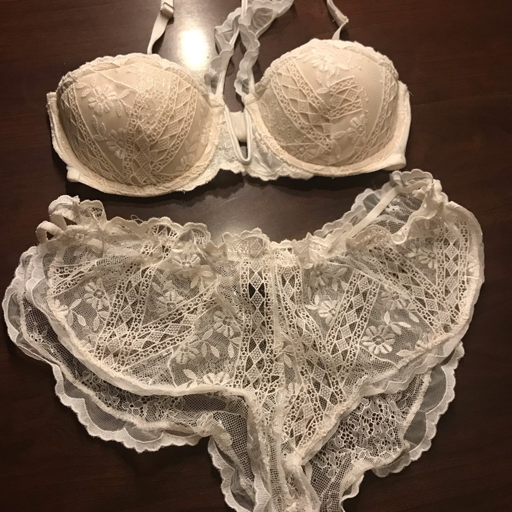 VSDC Victoria’s Secret Designer Lace Set